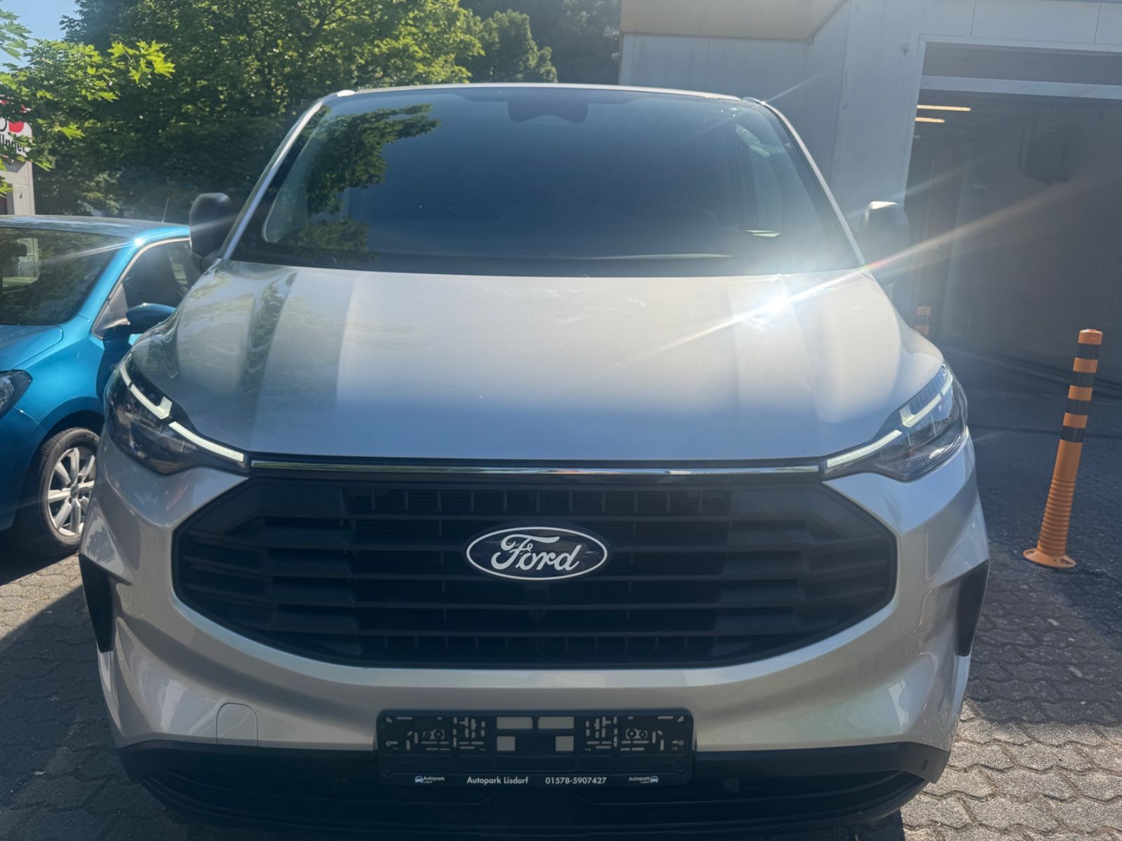 Fahrzeugabbildung Ford Transit Custom L2 LED+AHK+Kamera+Klimatronic