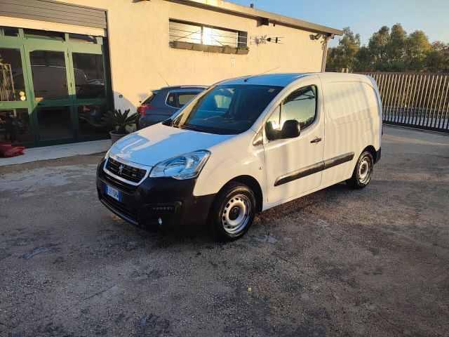 Peugeot Partner Doblo 3 POSTI