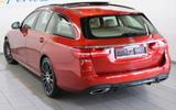 Mercedes-Benz E 400 D T  9G 4M AMG-Line  AHK Massage Pano - rote Mercedes-Benz E 400