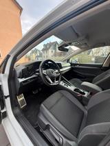 Volkswagen Golf VIII 2.0 TDI