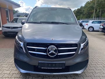 Mercedes V 250 - 3