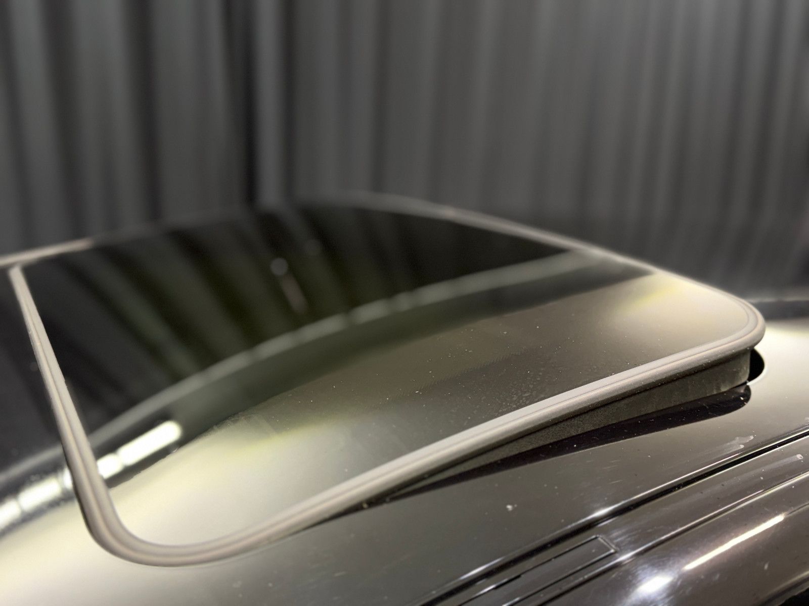 Fahrzeugabbildung BMW 120d xDrive Advantage|AUTOMATIK|HIFI|PDC|PANO|NA