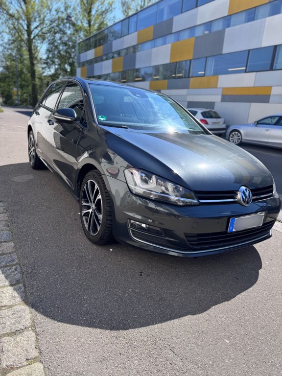 Image of Volkswagen Golf
