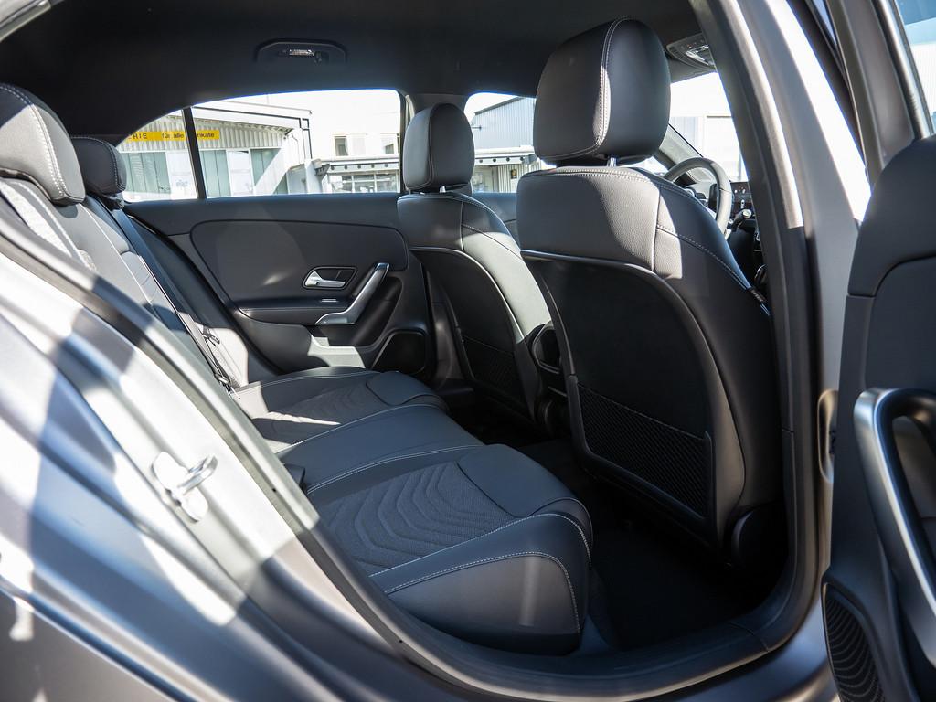 Mercedes-Benz A-Class Progressive Advanced Plus AHK Distr. LED N, миниатюра 6
