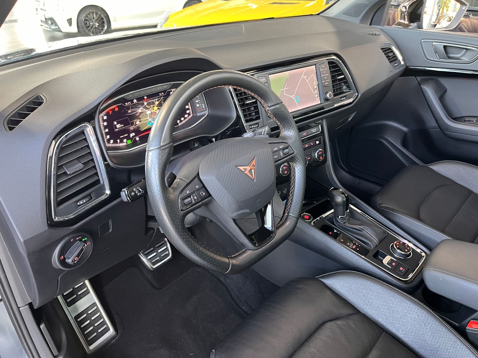 Fahrzeugabbildung CUPRA Ateca 4Drive PANO LED NAVI LEDER 360°