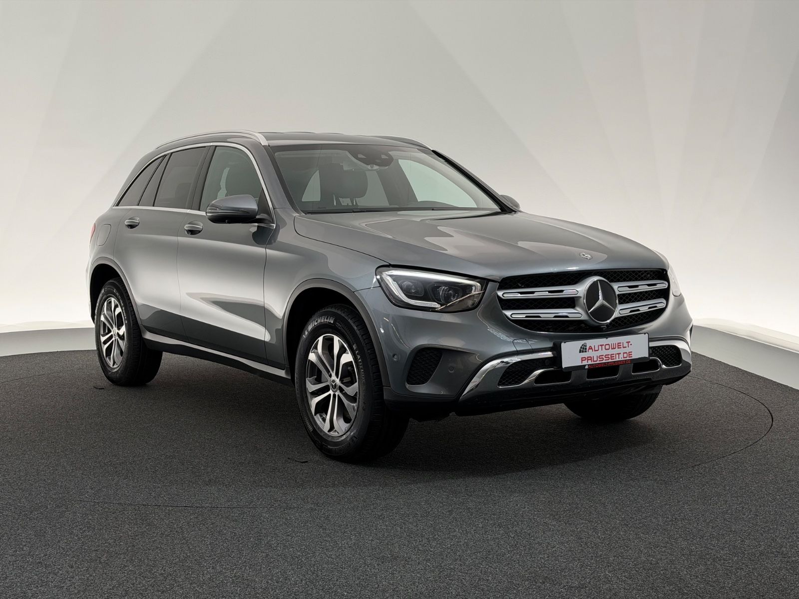 Gebrauchtwagen Mercedes-Benz GLC GLC 300d 4Ma.*OFFROAD*ILS-360°BURMESTER-AHK-ACC in Horb am Neckar