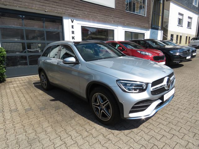 MERCEDES-BENZ GLC 300 de 4Matic /PANORAMA/AMG- Line