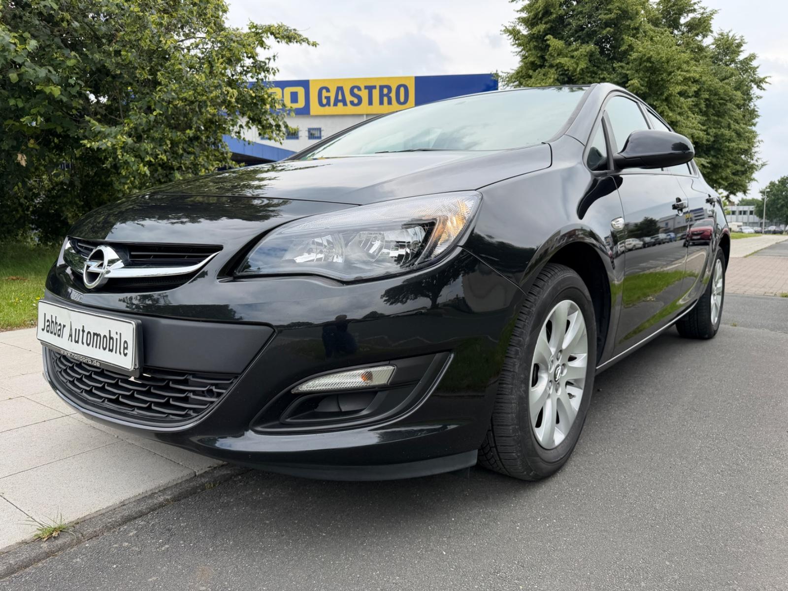 Opel Astra J 1.6 Style