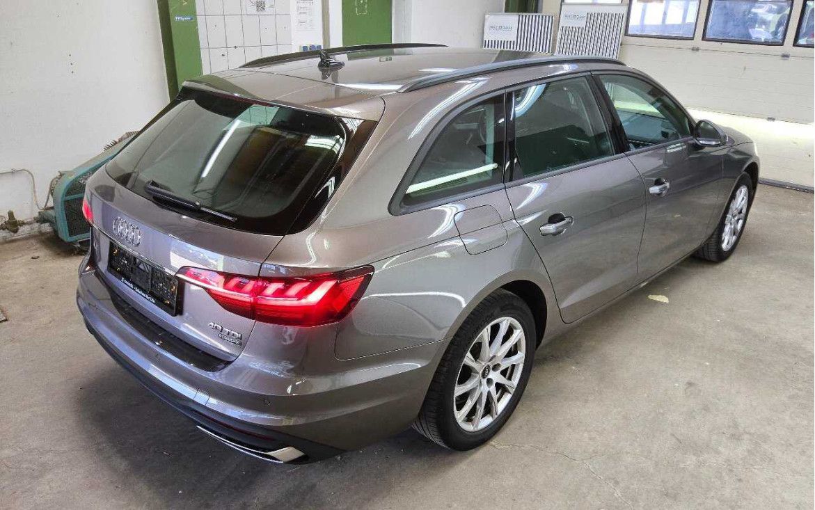 Fahrzeugabbildung Audi A4 Av 40d Quatt AT7 LED/NAVI/SHZ/HIFI/DAB/8Fa
