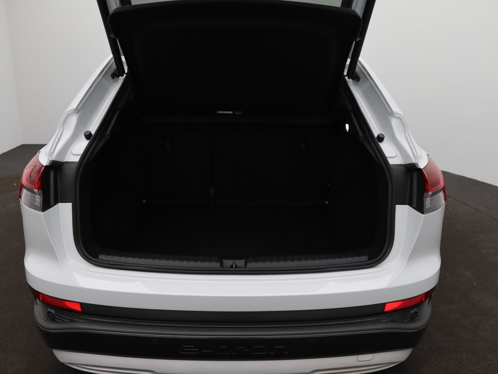 Audi Q4 e-tron - Bild 8