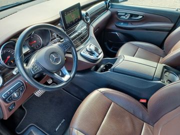 Fahrzeugabbildung Mercedes-Benz V 250d Exclusive Edition 4M Lang AMG-Line/Pano