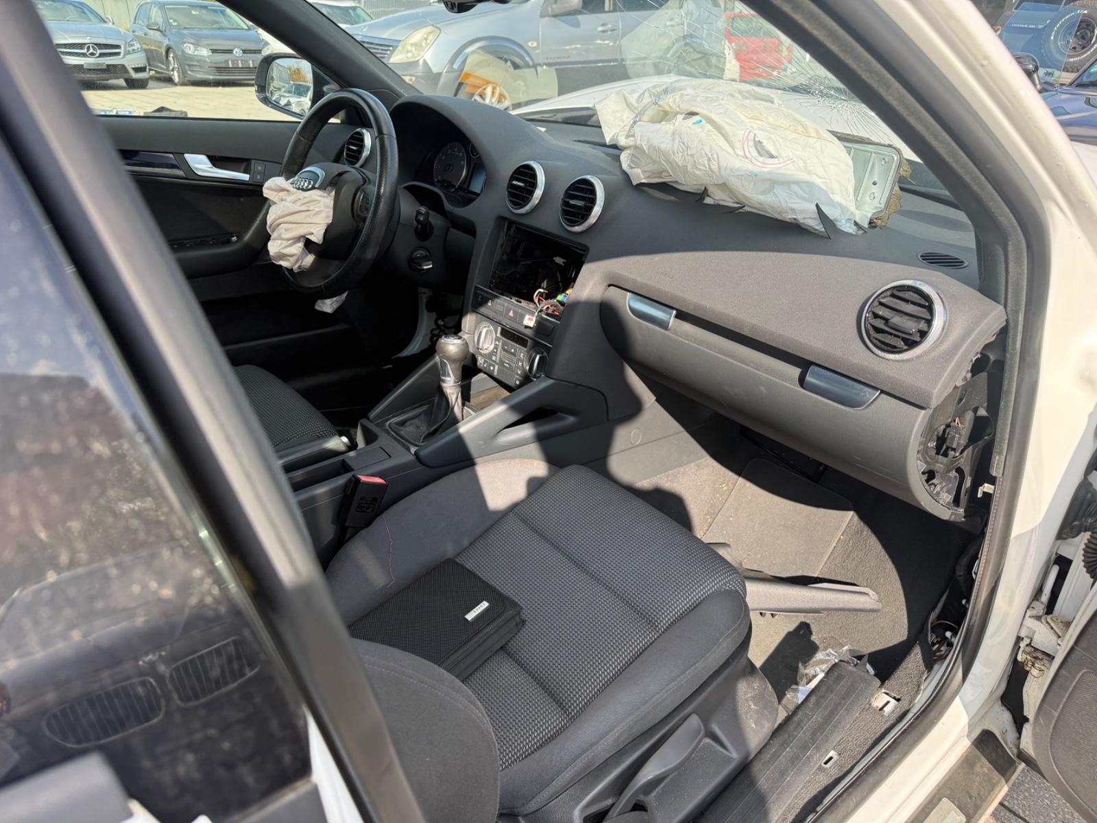 Audi A3 2012 — photo 18