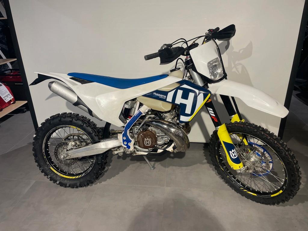 Husqvarna TE300i 2018 * TE 300 *