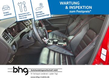 Volkswagen Golf - 10