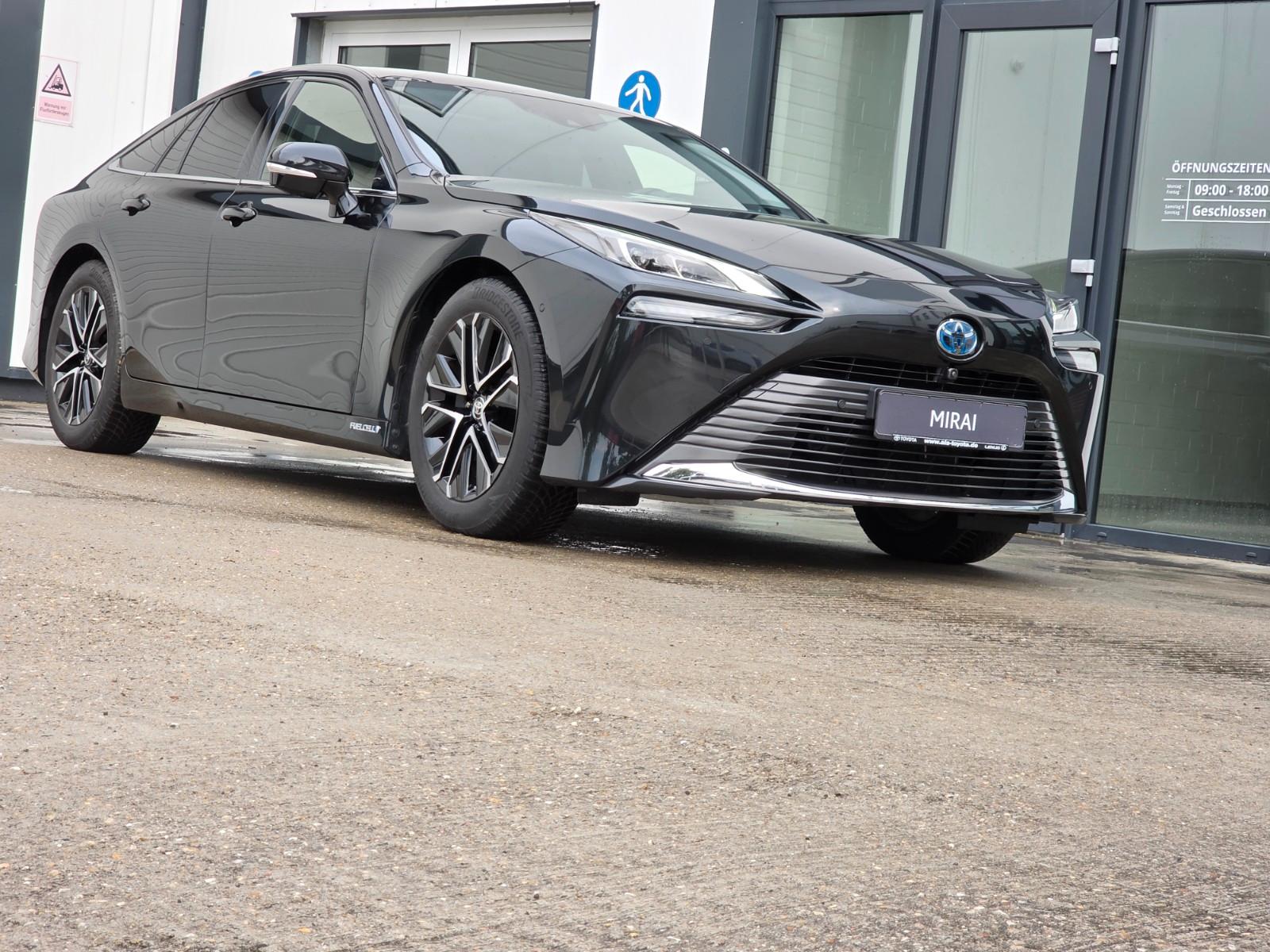 Toyota Mirai Advanced Schwarz/Schwarz erst 20.000 KM