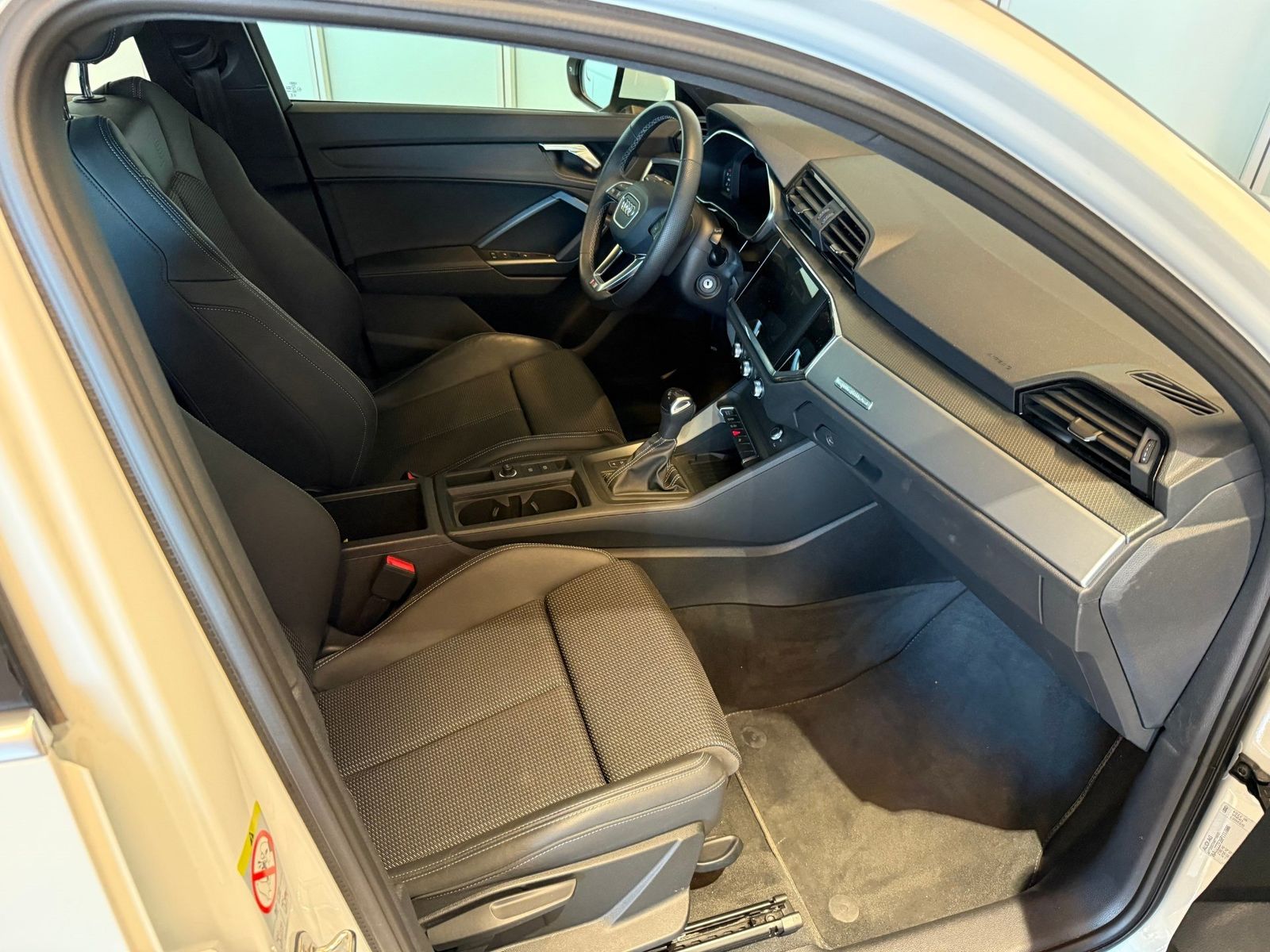 Audi Q3 Sportback S-Line 2.0 TFSI Quattro GRA, Navi,  foto 20
