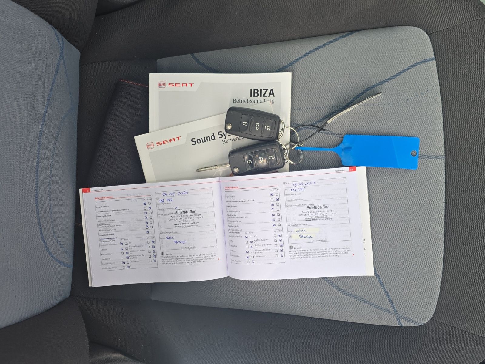 Fahrzeugabbildung SEAT Ibiza Lim. Reference Salsa Klima Sitzeheizung