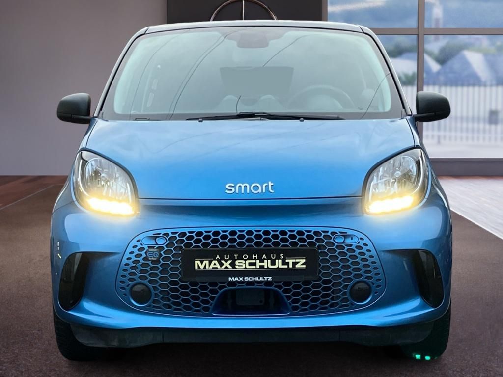 Fahrzeugabbildung Smart smart EQ forfour KLIMAAUTOMATIK*SITZH*KAMERA