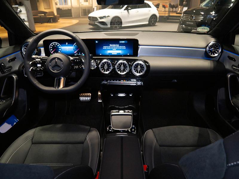 Mercedes-Benz A-Class d Kompaktlimousine Mercedes-Benz A 200 d A, миниатюра 7