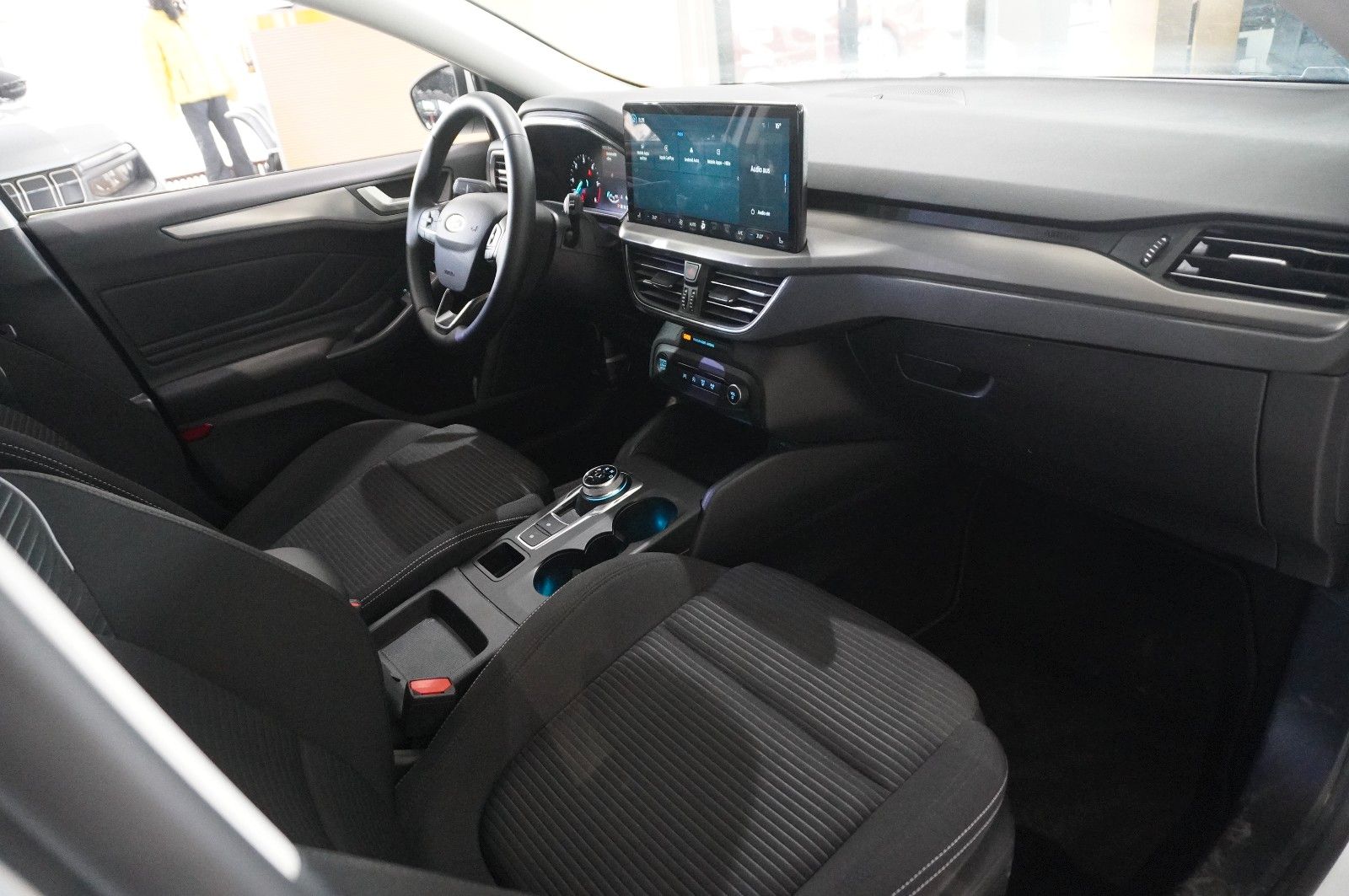 Fahrzeugabbildung Ford Focus Turnier 1.5D TITANIUM NAVI/LED/KAMERA/DAB+