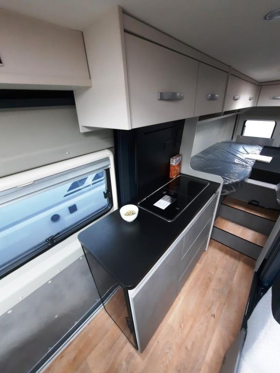 Fahrzeugabbildung Crosscamp Camper Vans CV 640 Opel Verfüg./Sparen Sie 15.16