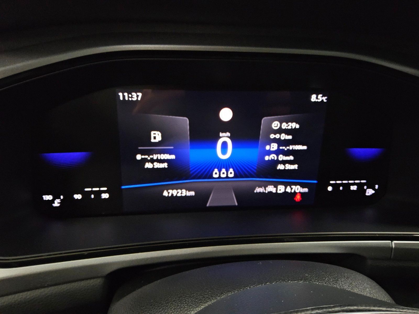 Volkswagen T-Roc 1.0 TSI Life LED DC PDC SHZ DAB+ foto 8