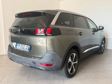 Peugeot 5008 - 4