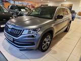 Skoda Kodiaq 2.0 TDI DSG Sportline 4x4 Pano|LED|Navi|S - Skoda Kodiaq mit Diesel-Antrieb: Geländewagen, Automatik