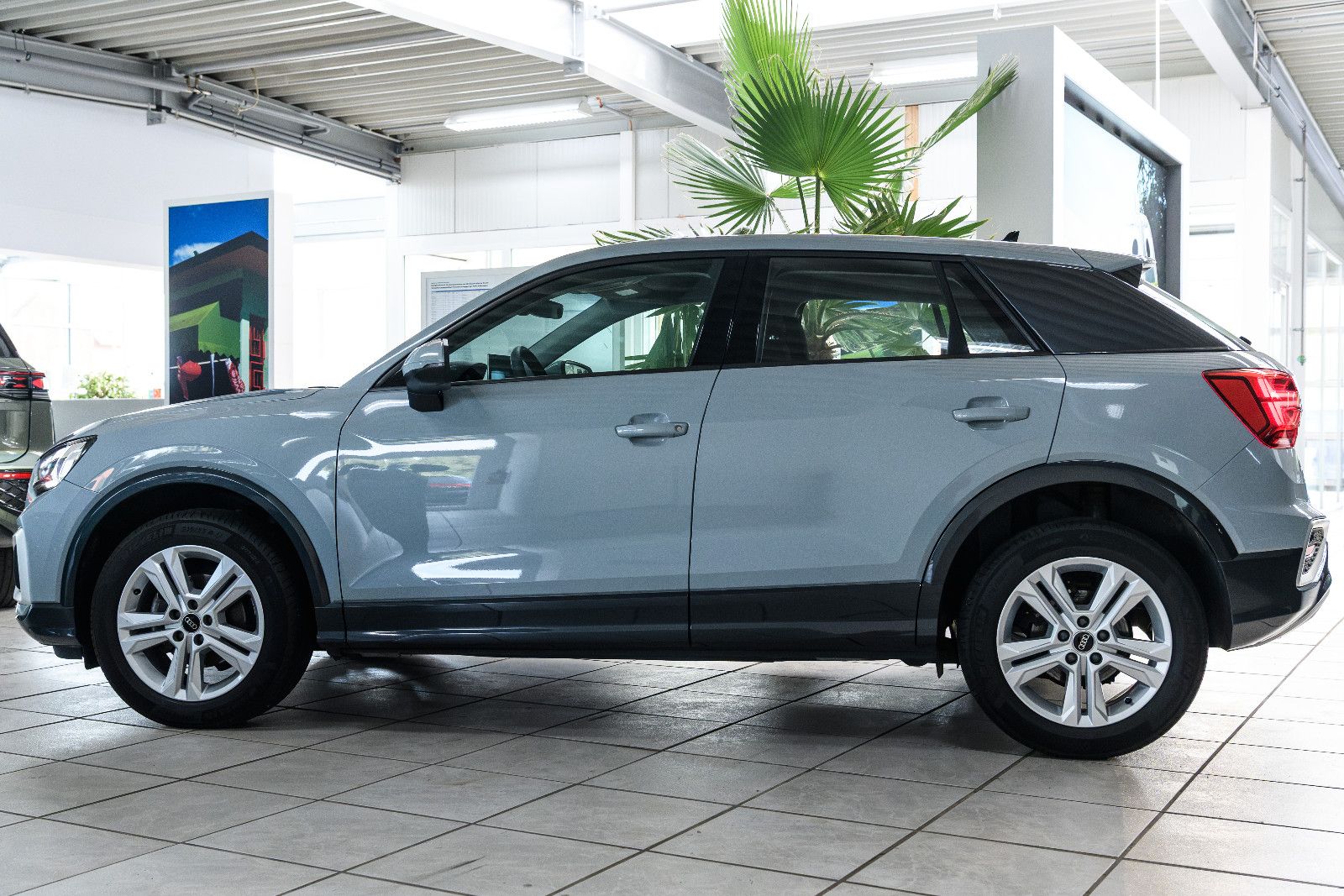 Fahrzeugabbildung Audi Q2 35 TFSI +Kamera +Sitzheizung +DAB
