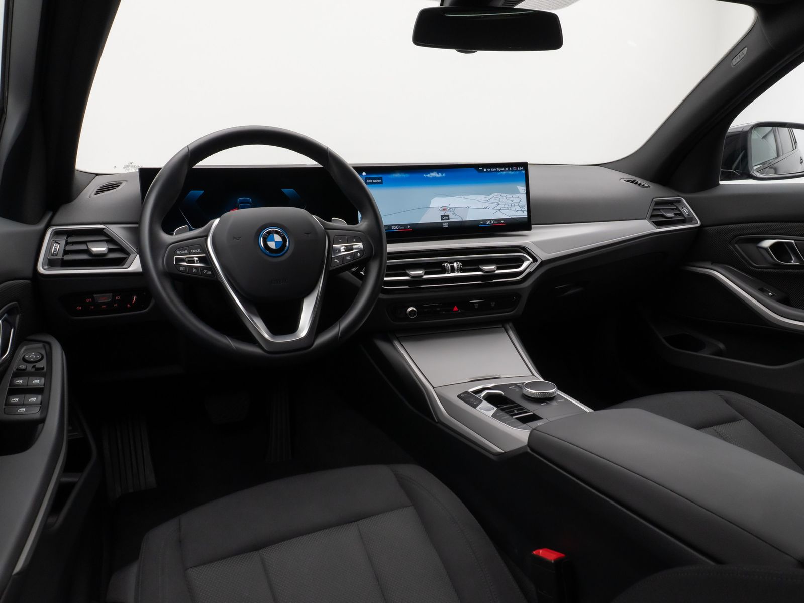 Fahrzeugabbildung BMW 320e DAB Widscreen Lordos Geschwindigkeitsreg