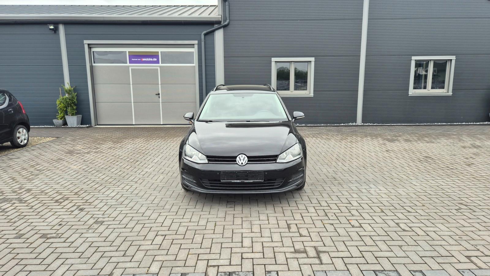 Volkswagen Golf VII Variant Comfortline BMT