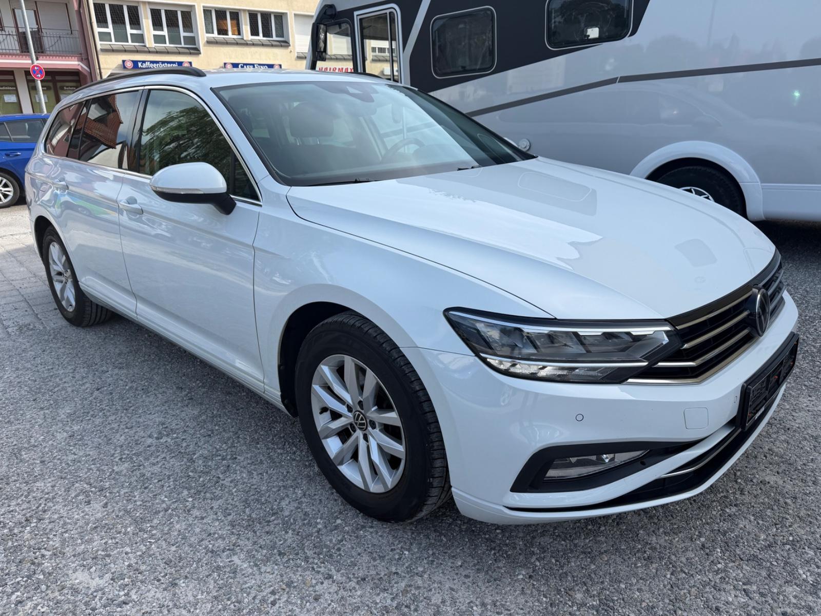Volkswagen Passat Business 2.0 TDI Harman/Kardon DSG LED