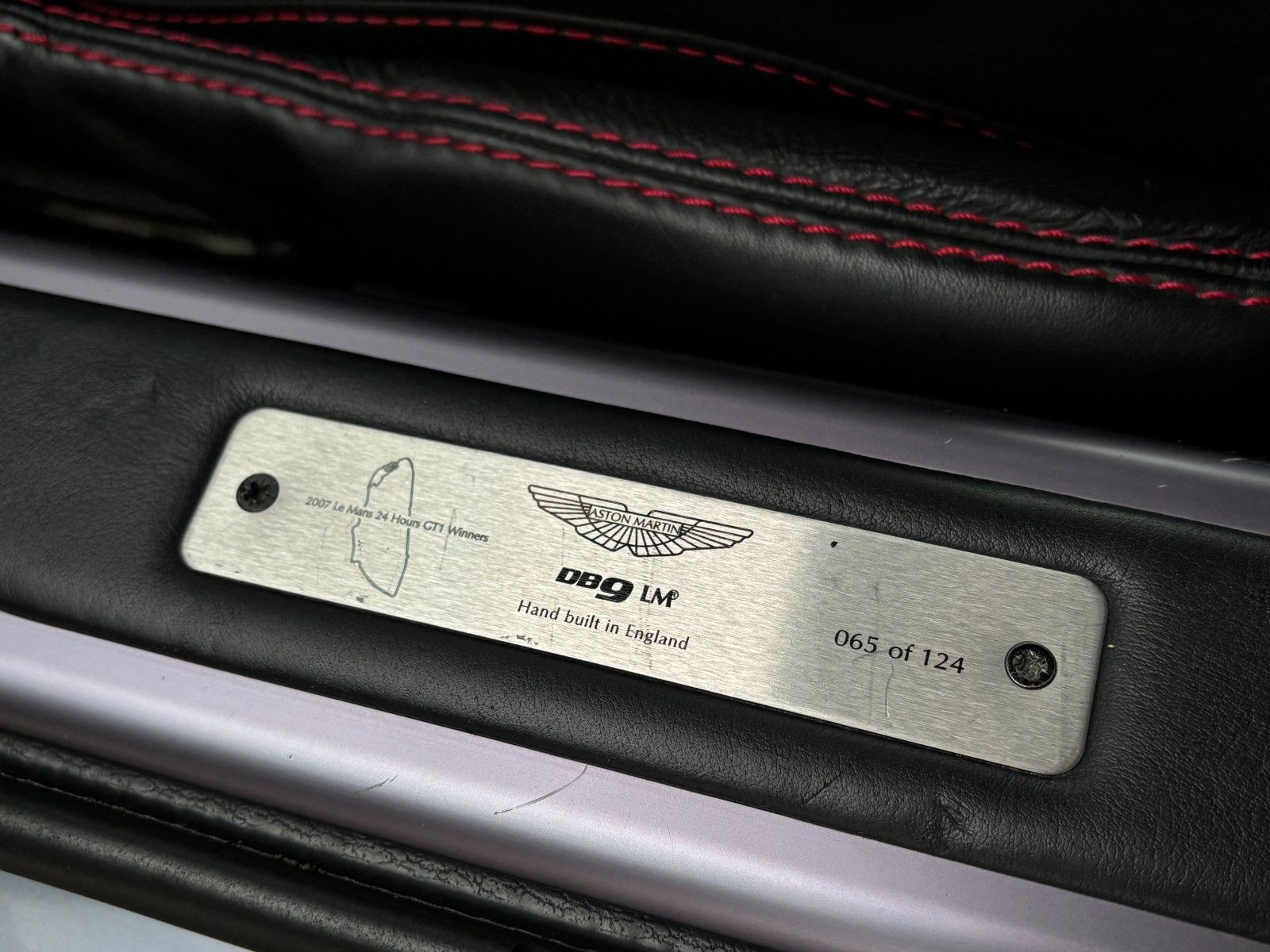 Fahrzeugabbildung Aston Martin DB9 LM 1of124 Sonderedition