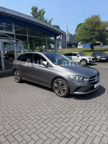 MERCEDES-BENZ B 250e Hybrit Automatik NAVI KAMERA 360° AHK LED