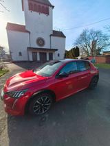 Peugeot 208 PureTech 130 EAT8 GT Pack GT Pack - Peugeot 208 von privat