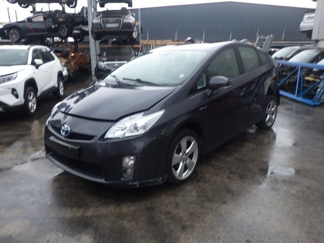 Toyota Prius 1.8-l-VVT-i Life