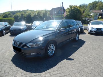 Volkswagen Passat Variant - 2