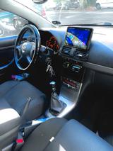 Toyota Avensis - Toyota Avensis aus 2008 mit Diesel-Antrieb