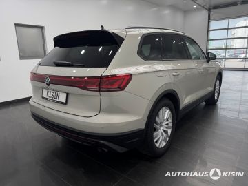 Volkswagen Touareg - 3