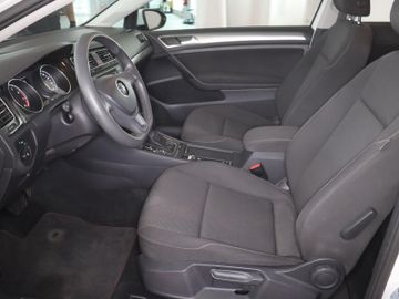 Volkswagen Golf - 7