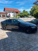 Jaguar XE S Automatik S - Jaguar XE
