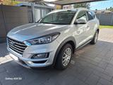 Hyundai Tucson Automatik 177PS | 1. Hand | Navi | Kamera - Hyundai TUCSON von privat