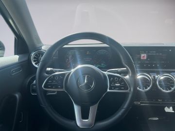 Mercedes A 250 - 12