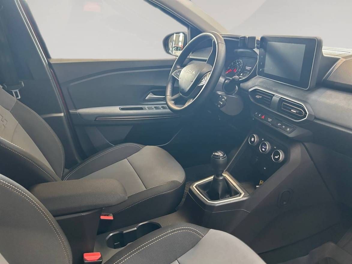 Fahrzeugabbildung Dacia Jogger Extreme+ ECO-G 100