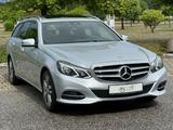 Mercedes-Benz E 250d T BlueTec°4Matic°LED°AHK°Temp°Leder°Navi° - Mercedes-Benz E 250 mit Diesel-Antrieb