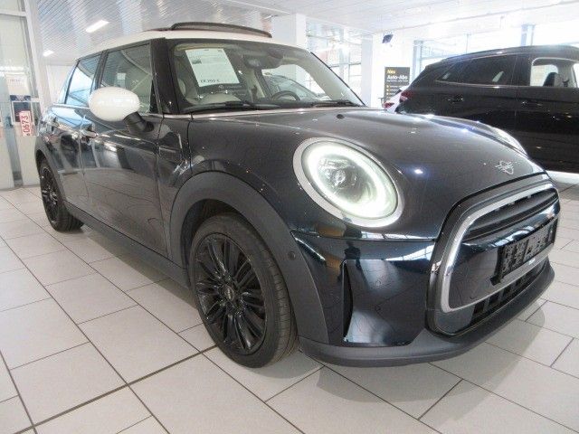 Fahrzeugabbildung MINI Mini Cooper Classic Trim LED/NAVI/SHZ/PANO/LEDER