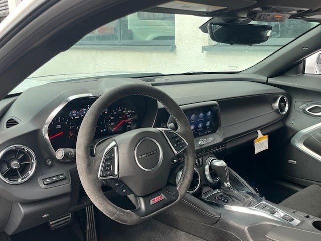 Chevrolet Camaro Coupe SS 6.2 V8 Klappe-Recaro