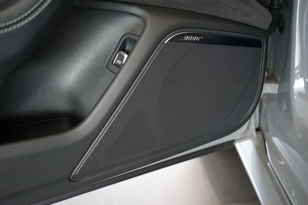 Audi RS6 performance | HuD | Pano | Keramik | 305km/h Audi RS6 performance | HuD | Pano | Keramik | 305km/h