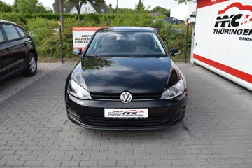 Volkswagen Golf - 11