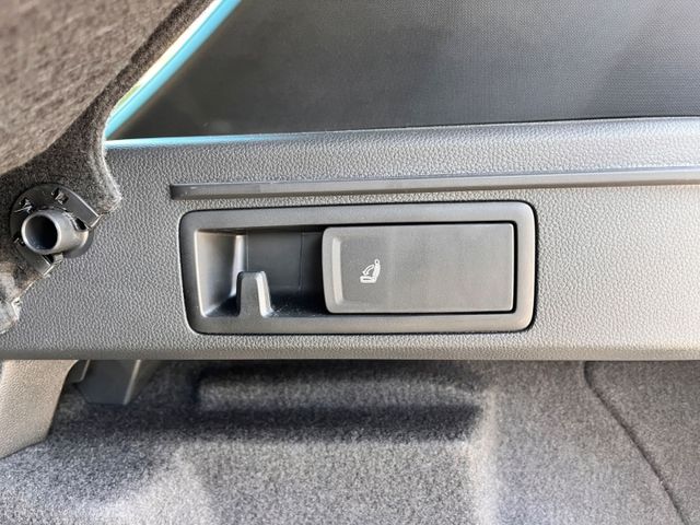 Ateca 2.0TSI DSG 4Drive *AHK+BEATS+PANO+ACC+NAVI